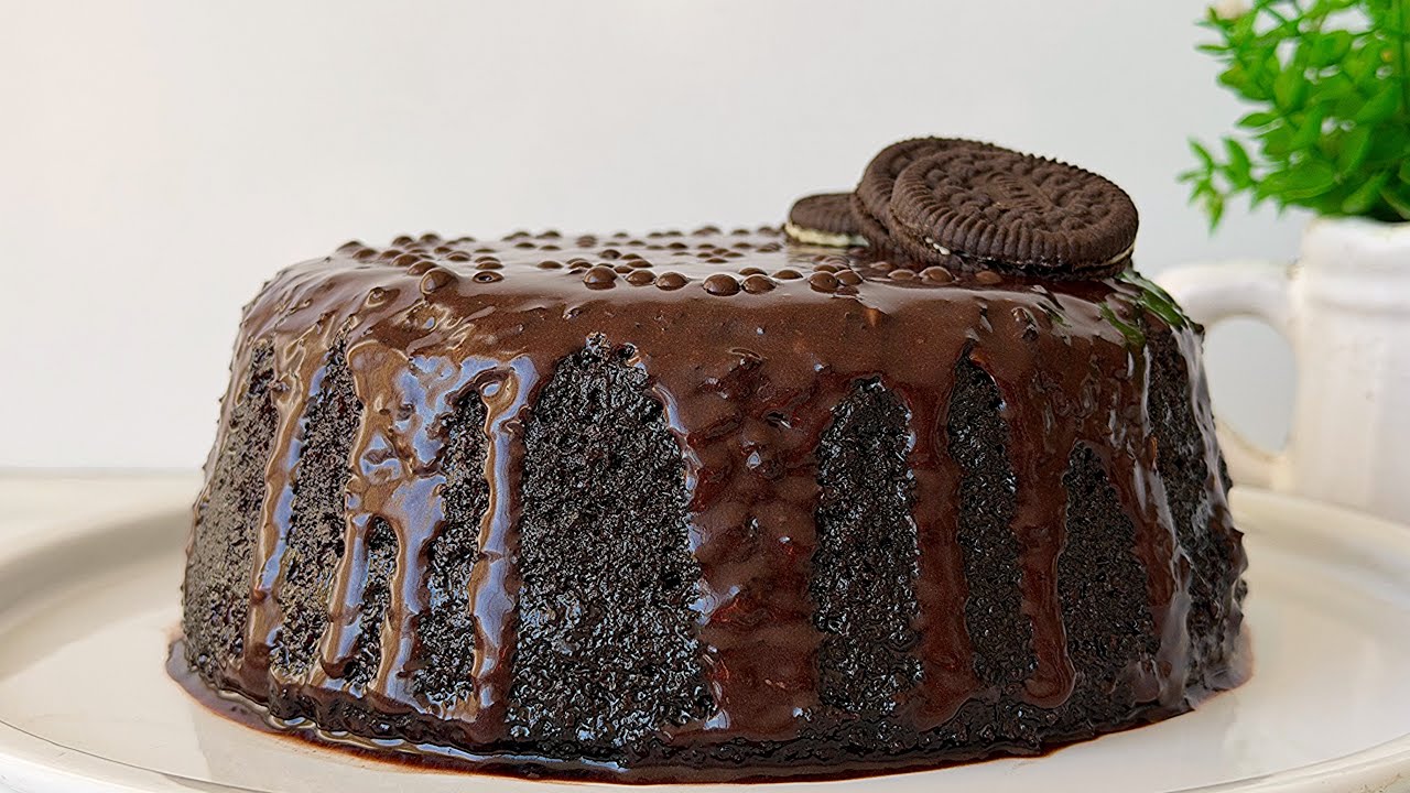Chocolate cake without an oven | Moist and economical cake with 2 eggs 🍫✨