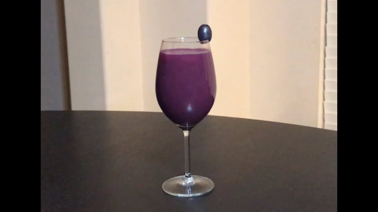 Homemade Grape Juice &ndash; No Added Sugar.