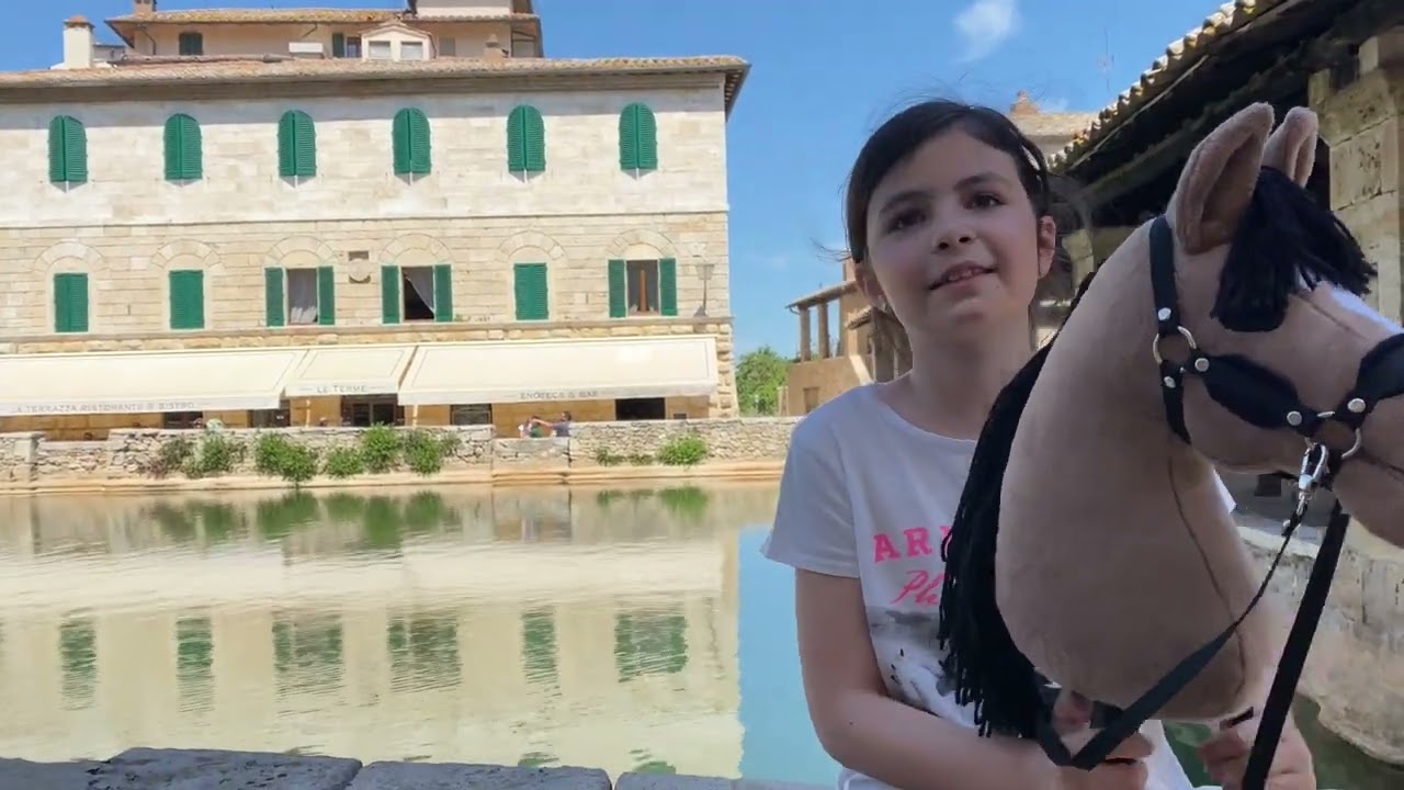Gita toscana in Val D'Orcia insieme al mio hobby horse Popcorn