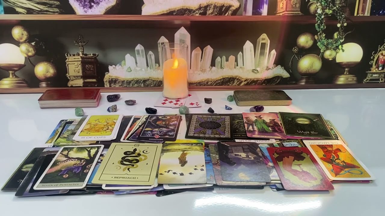 TAURUS PREPARE FOR AN OTHERWORLDLY ATTRACTION! - TAURUS LOVE TAROT READING
