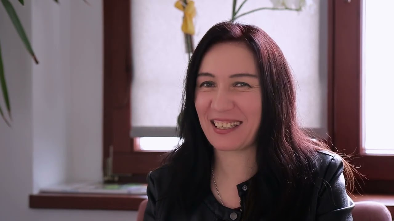 Polshadagi o'zbek ayoli. Qiyinchilik, sabr, mehnat va natija.