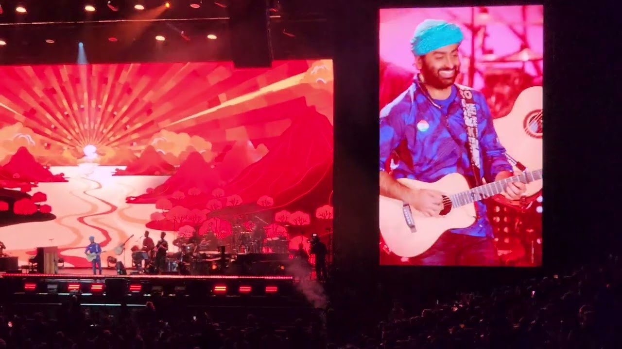 Kesariya song live by Arijit Singh in Etihad Arena, Abudhabi, Uae.