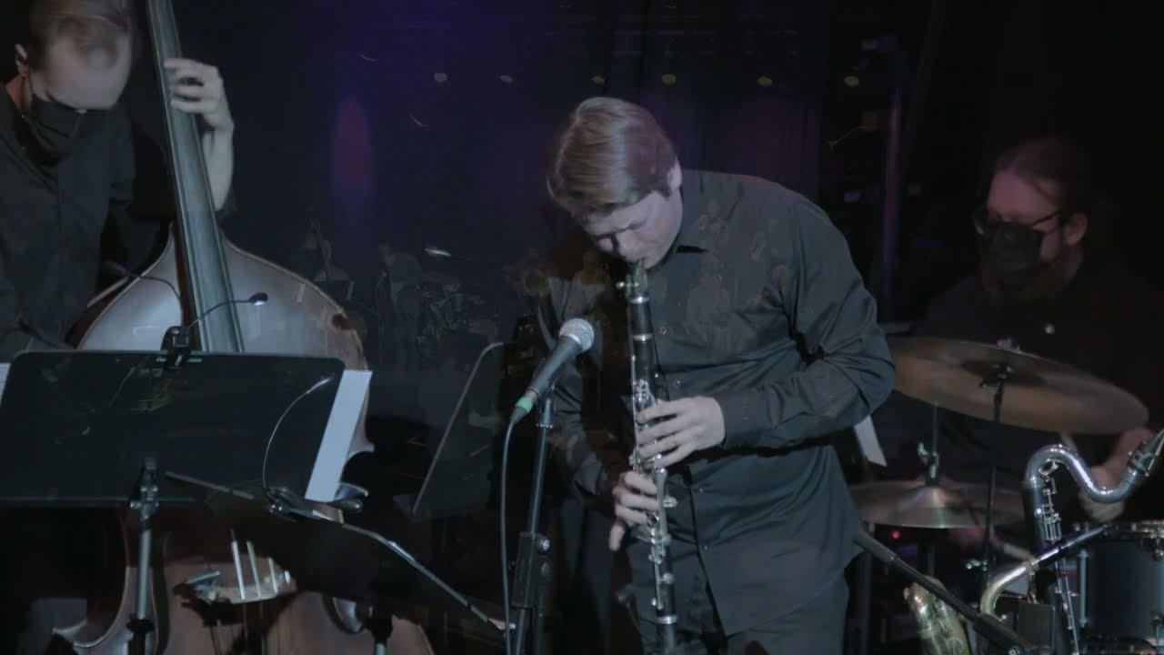 Sointi Jazz Orchestra - L&auml;ksin min&auml; kes&auml;y&ouml;n&auml; k&auml;ym&auml;&auml;n (live)