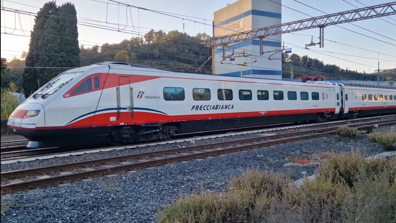 UNO DEGLI ULTIMI ETR460 FRECCIABIANCA + treno merci Medway in 1 ora di orologio a Riva Trigoso 