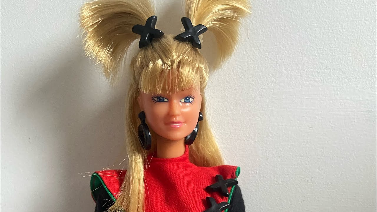 Boneca Xuxa Xuxinha Mimo Gera&ccedil;ao 90#boneca #barbie #xuxa@Xuxa
