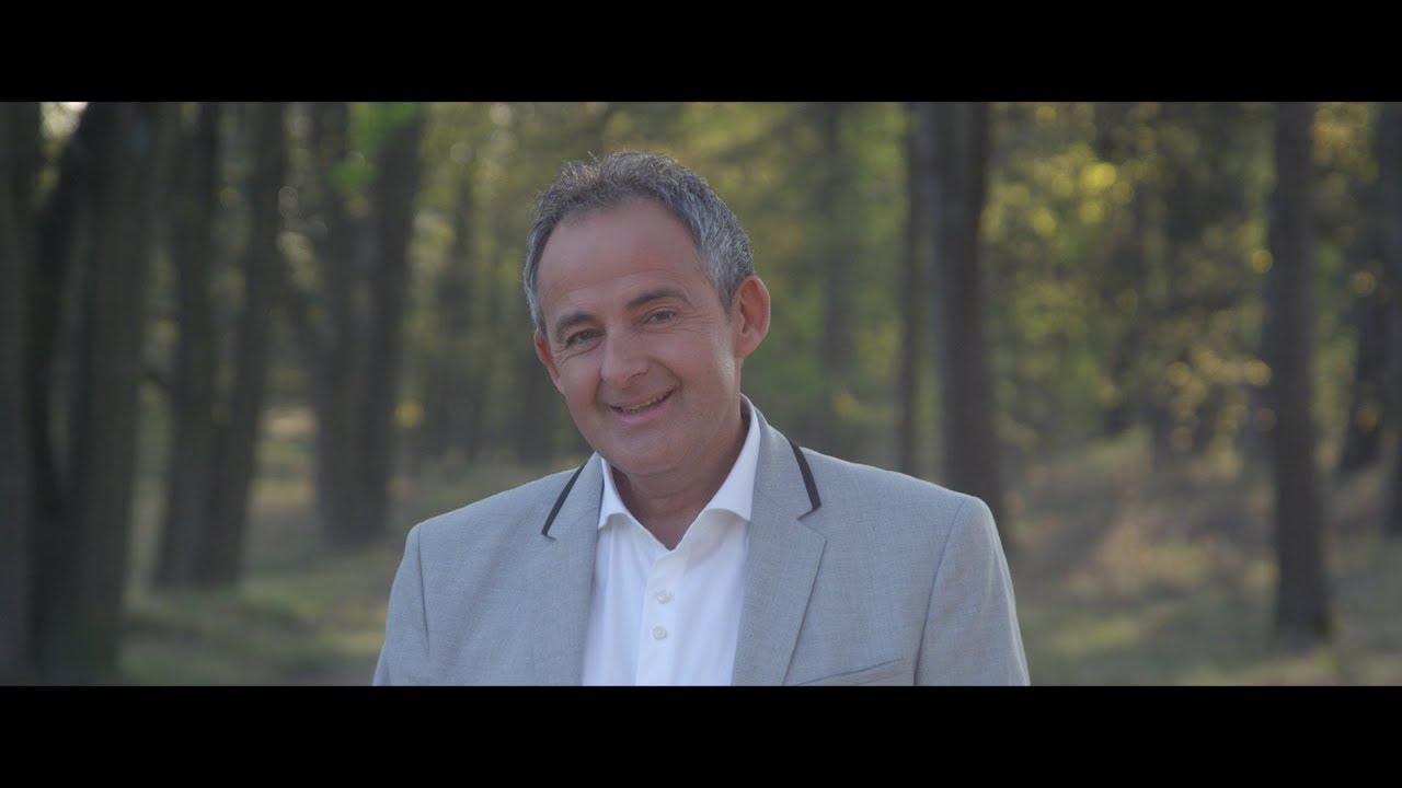 Luc Van Meeuwen - Kijk Ik Naar De Jaren (Ultra HD 4K Music Video)