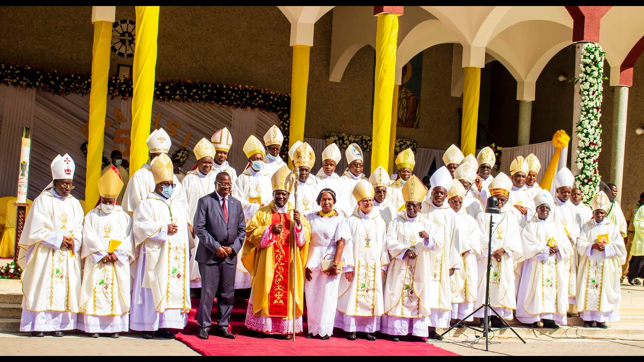 WAFAHAMU MAASKOFU WAKUU NA MAJIMBO YAO