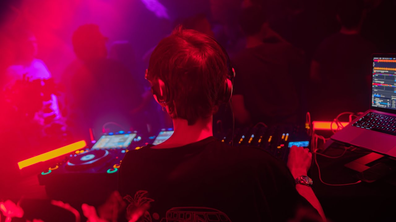 MANU PAVEZ @ CLUB 74, PERGAMINO