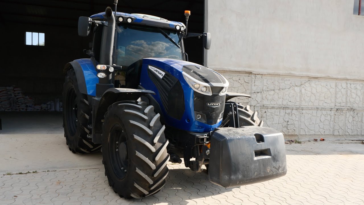 Kullanıcı Deneyimi: Mustafa Karahan Landini 7-240