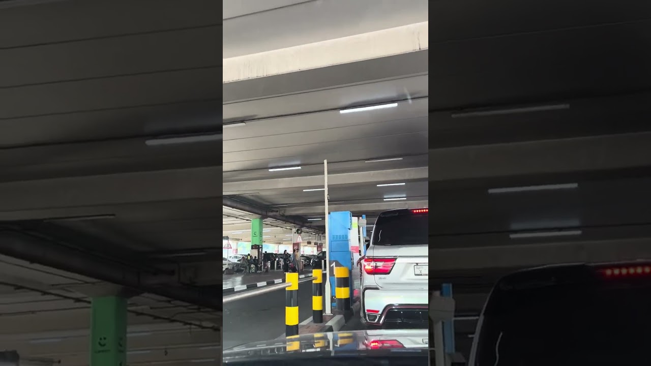 Dubai Airport Terminal 1 Sy Uber Careem Customer Pickup Step by Step