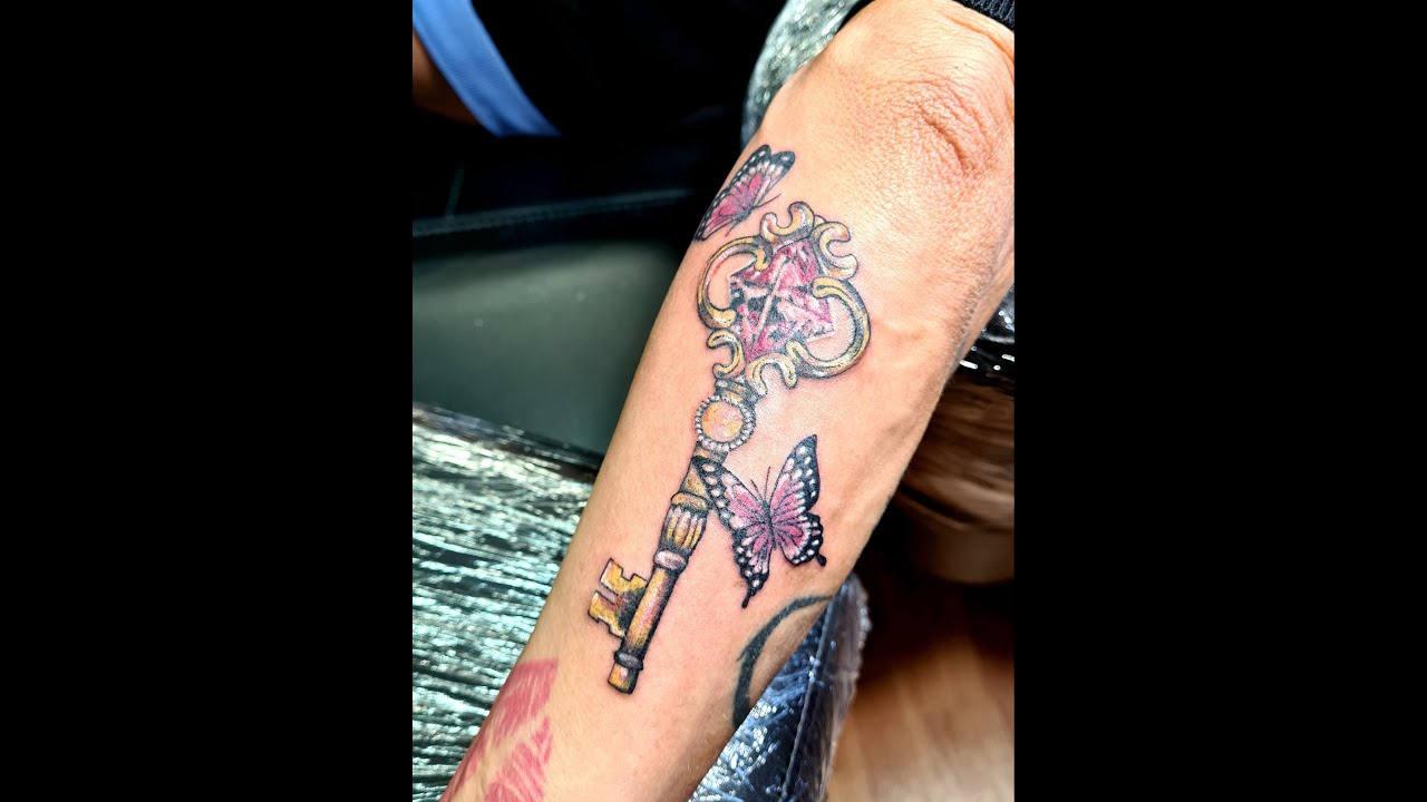 Key - Tattoo Time Lapse - 4K
