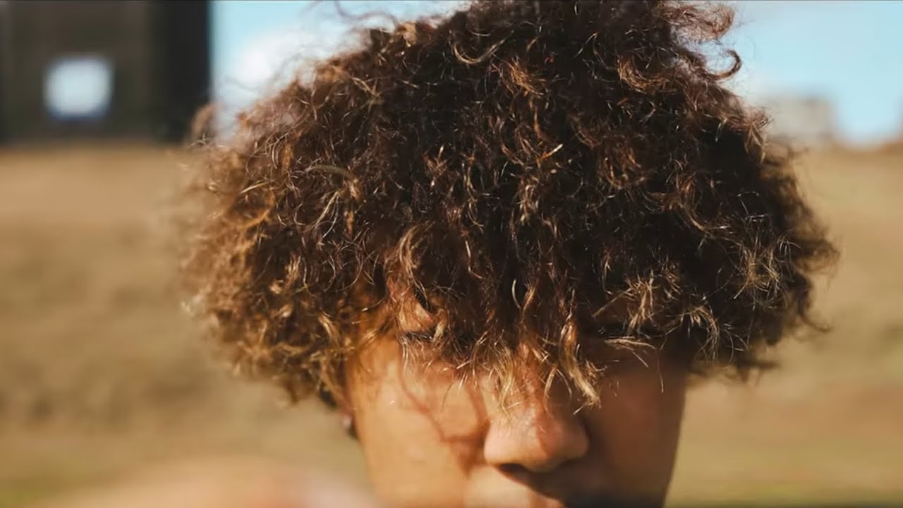 RUN RUN! feat.Lo-keyBoi (Official Music Video)
