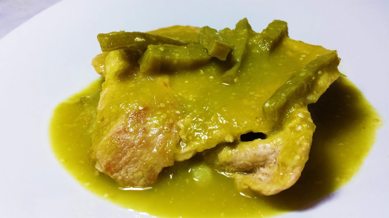 COCINAR BISTEC DE CERDO NAVIDEÑO EN SALSA VERDE CON NOPALES (FACIL Y RICO)