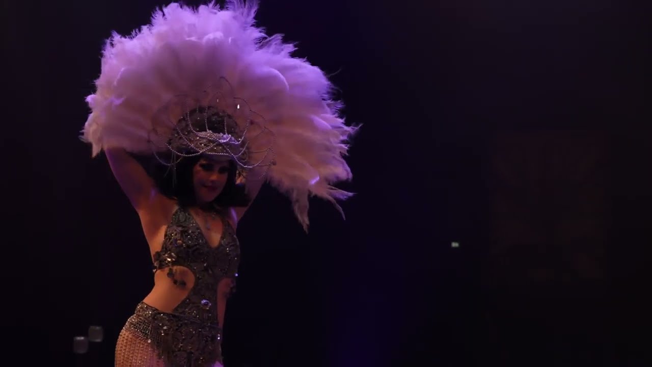 Xarah Von Den Vielenregen - Silver Starlet