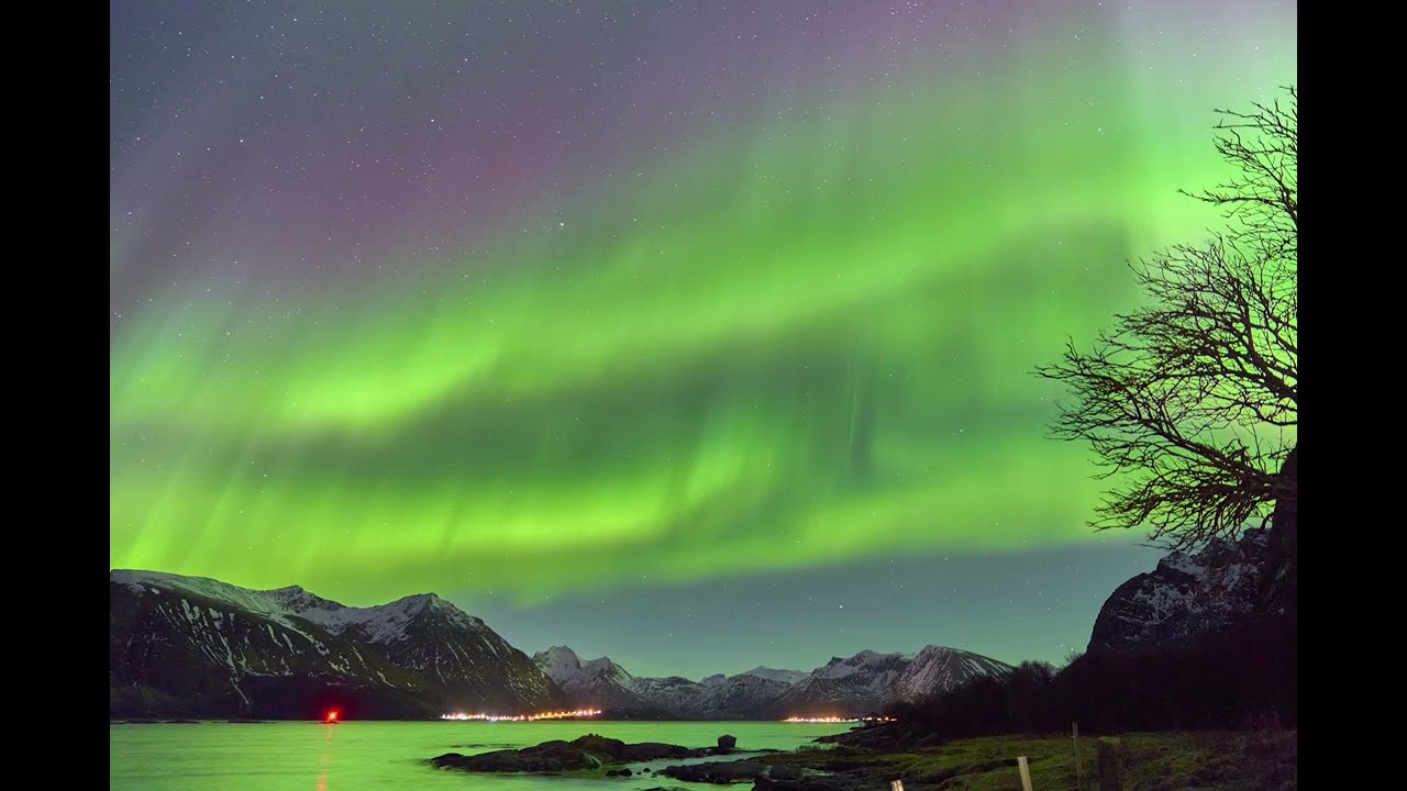 Northern Lights (Aurorae): a time lapse from the Lofoten Islands