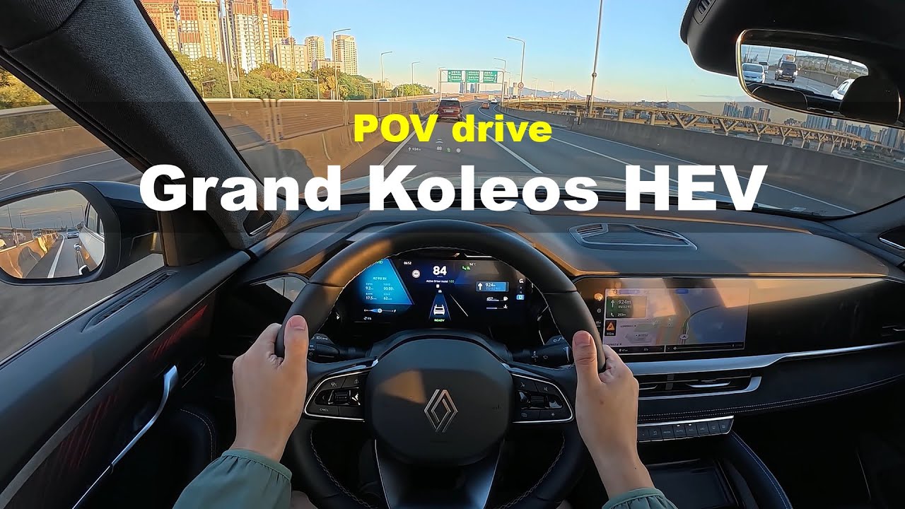 2025 Renault Grand Koleos hybrid POV drive