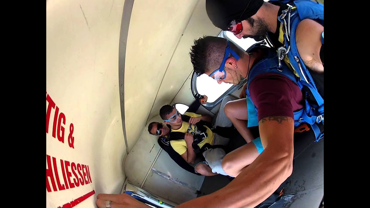 saut parachute chalon-sur-saone parachutisme 71  