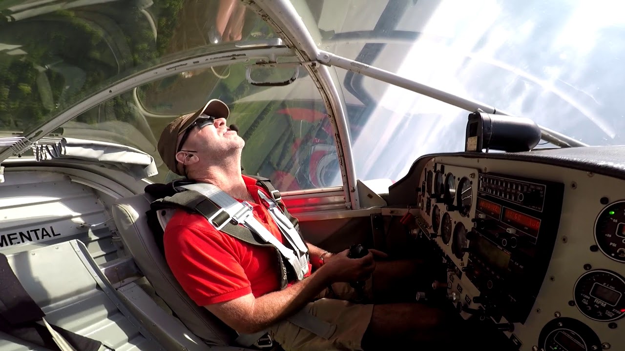 Low level Aerobatics in a Van's RV-6