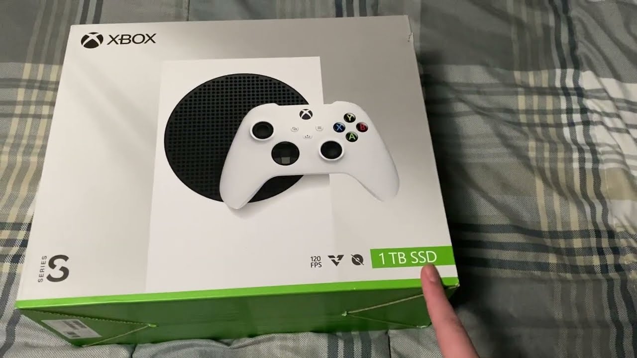 Xbox Series S Unboxing and Setup