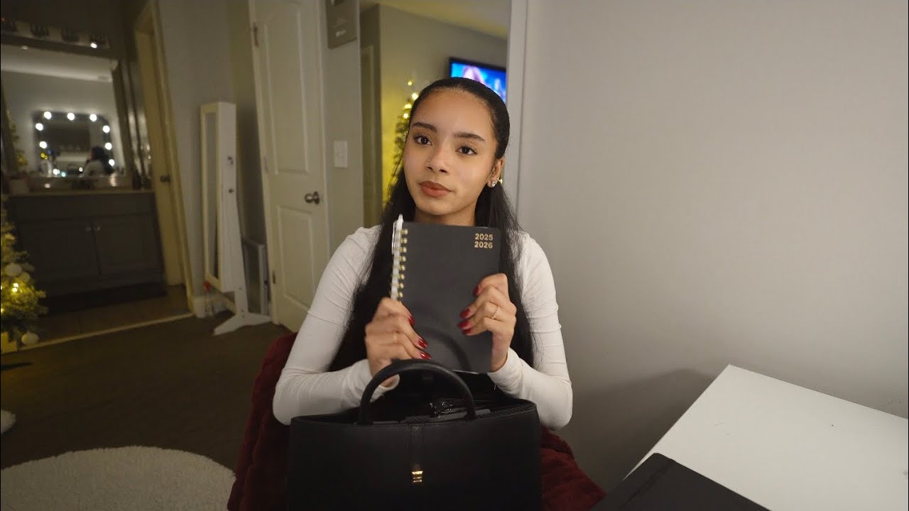 What's in My Bag as a TYPE A person