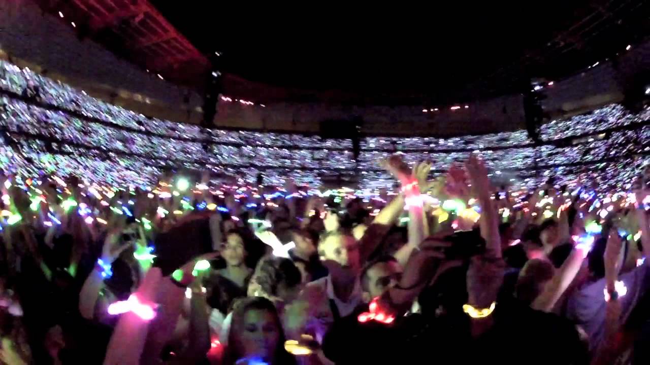 Coldplay - Mylo Xyloto Tour - Stade de France (2 Septembre 2012)