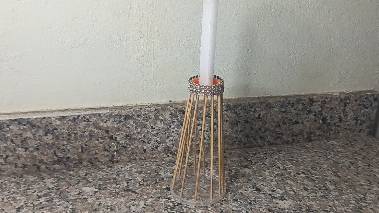 Portavelas sencillo hecho en casa. 