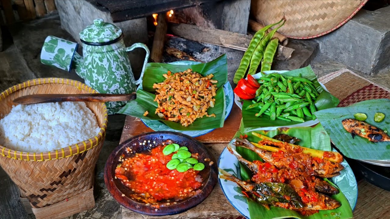 SENIKMAT INI MASAKAN MAMAH EMFIT‼️BALADO IKAN KEMBUNG,SAMBEL PETE,BEULEUM PEDA,TUMIS BUNCIS,TEMPE