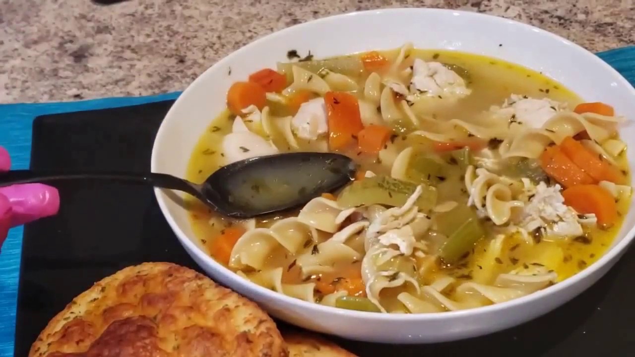 Caldo De Pollo estilo U.S.A.