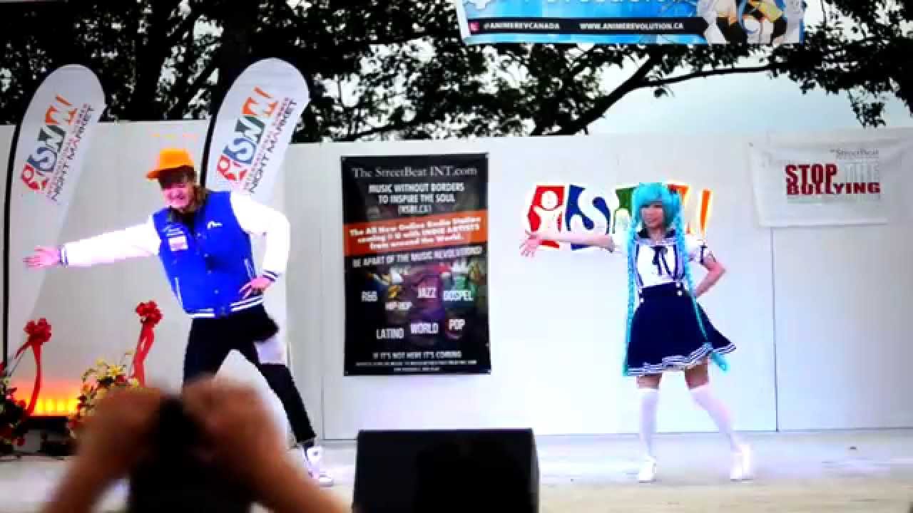 [ANIREVO 2013] SNM - Cosplay Fashion Show