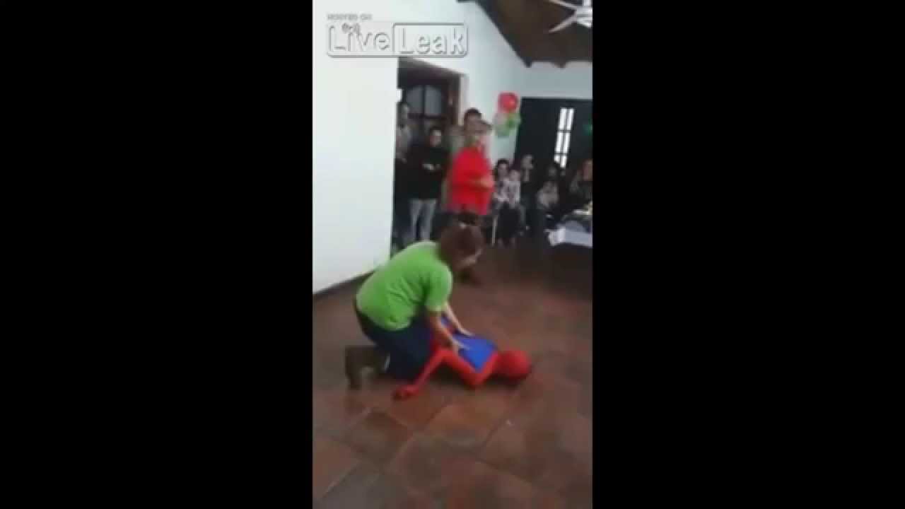 Spider Man Knocks Himself Out At Kids Party