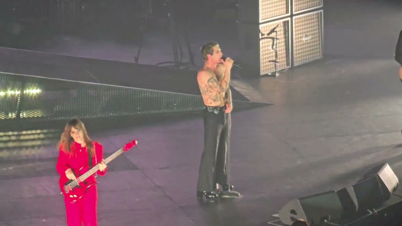 Off My Face, Måneskin, Live in Manchester, 19 Dec 2023