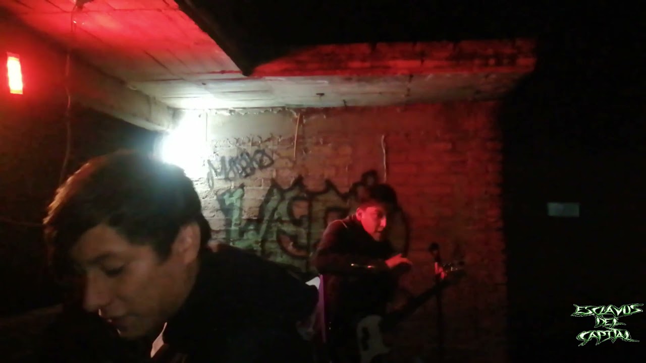 Esclavos Del Capital En Vivo
