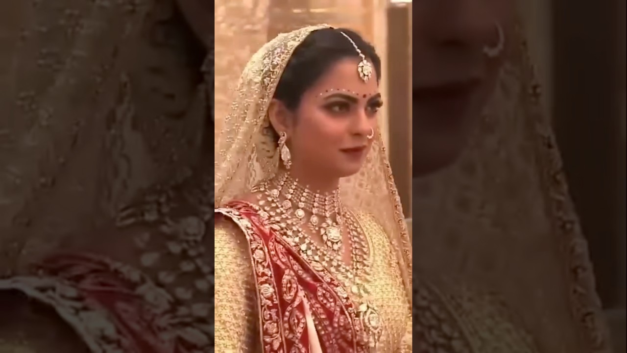 Isha Ambani&rsquo;s Wedding Look 👑 | Holding Mukesh & Anant Ambani&rsquo;s Hands in a Heartwarming Moment 💖✨