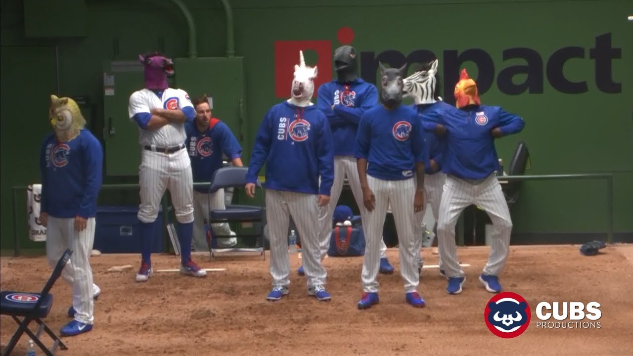 Rain Delay Bullpen Dancing Volume 2 | Cubs vs. Diamondbacks