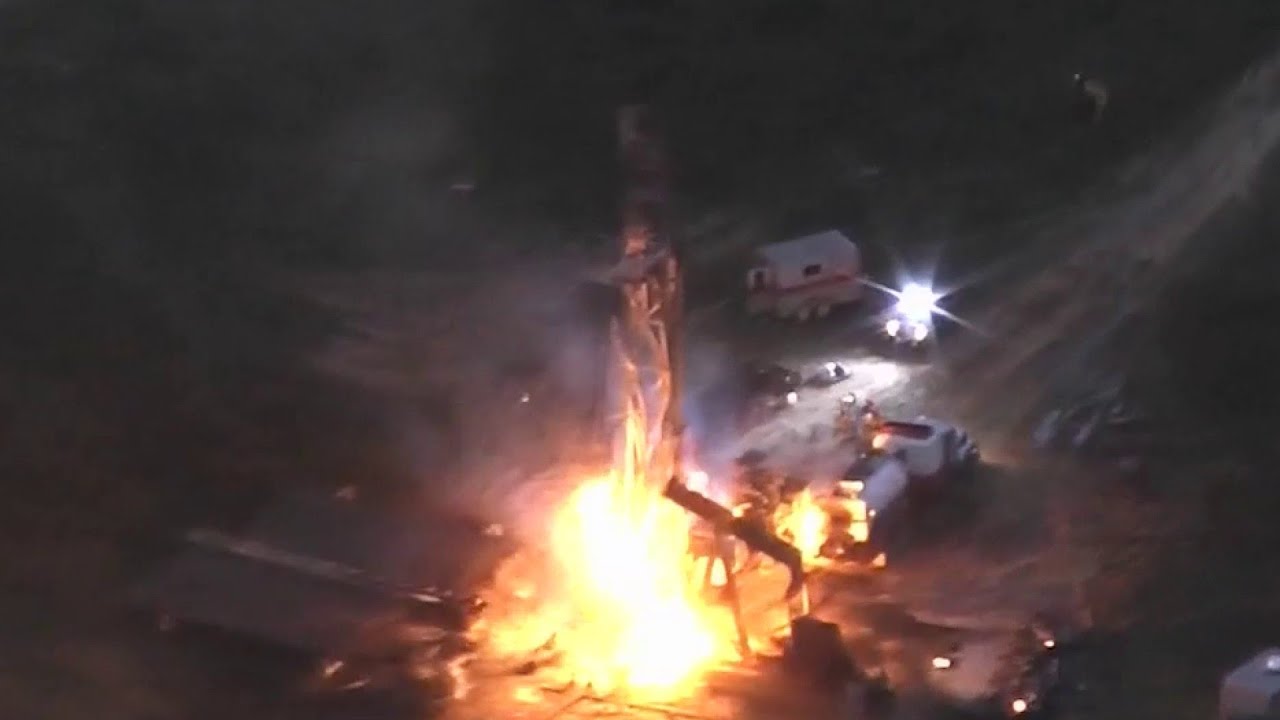 Oil well blowout turns deadly in Texas