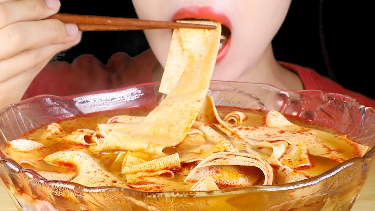 ASMR Malatang Hot Pot with Tofu Skin Noodles | Eating Sounds Mukbang