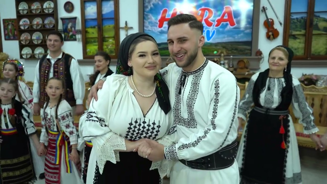 EDINA DANIELA SPATAR si SEBASTIAN SERBAN -  Imparte mandra gurita