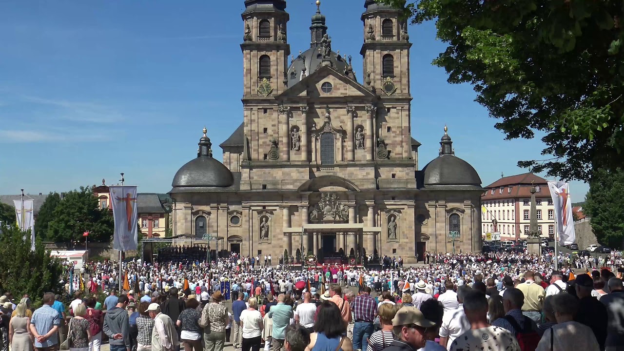 Bonifatiusfest Fulda 2019 - Das Bonifatiuslied zum Abschluss