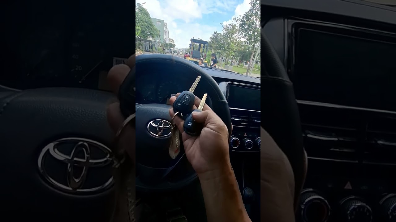 Cách mà Thợ Khóa cắt chìa khóa Ô Tô ở ngoài đường không có điện