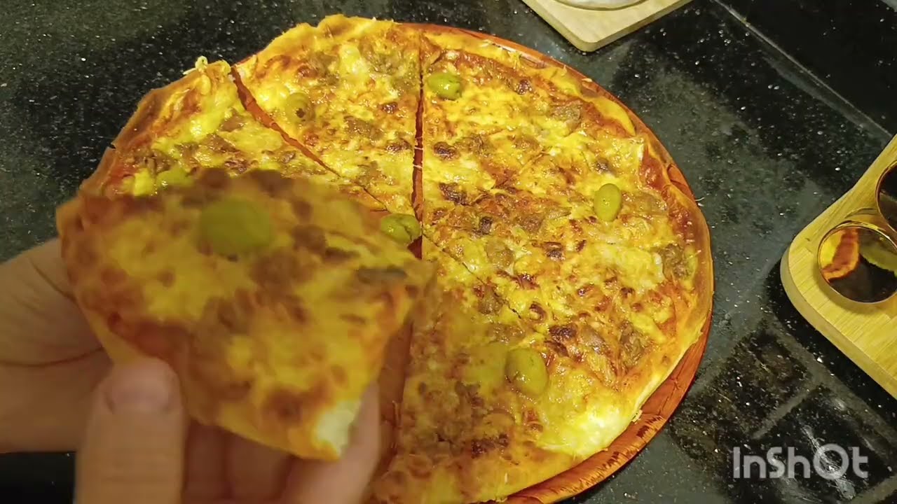 بيتزا 🍕 خفيفة😋