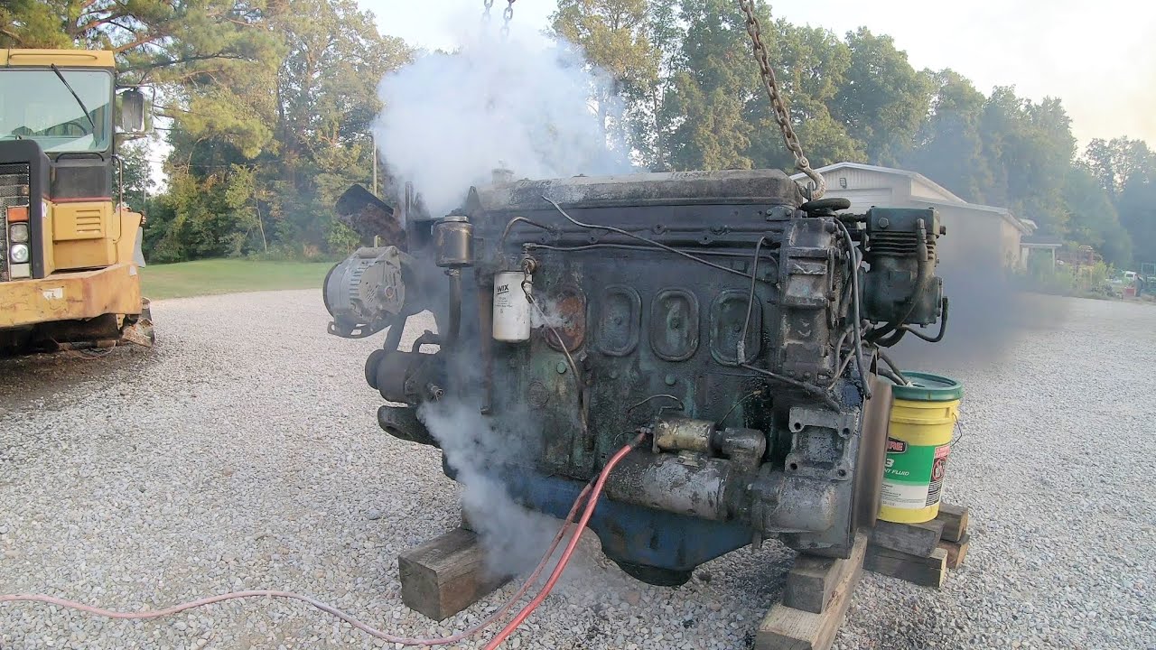 Runaway 6-71 Two Stroke Detroit Diesel - Double Greasy Detroit Revival