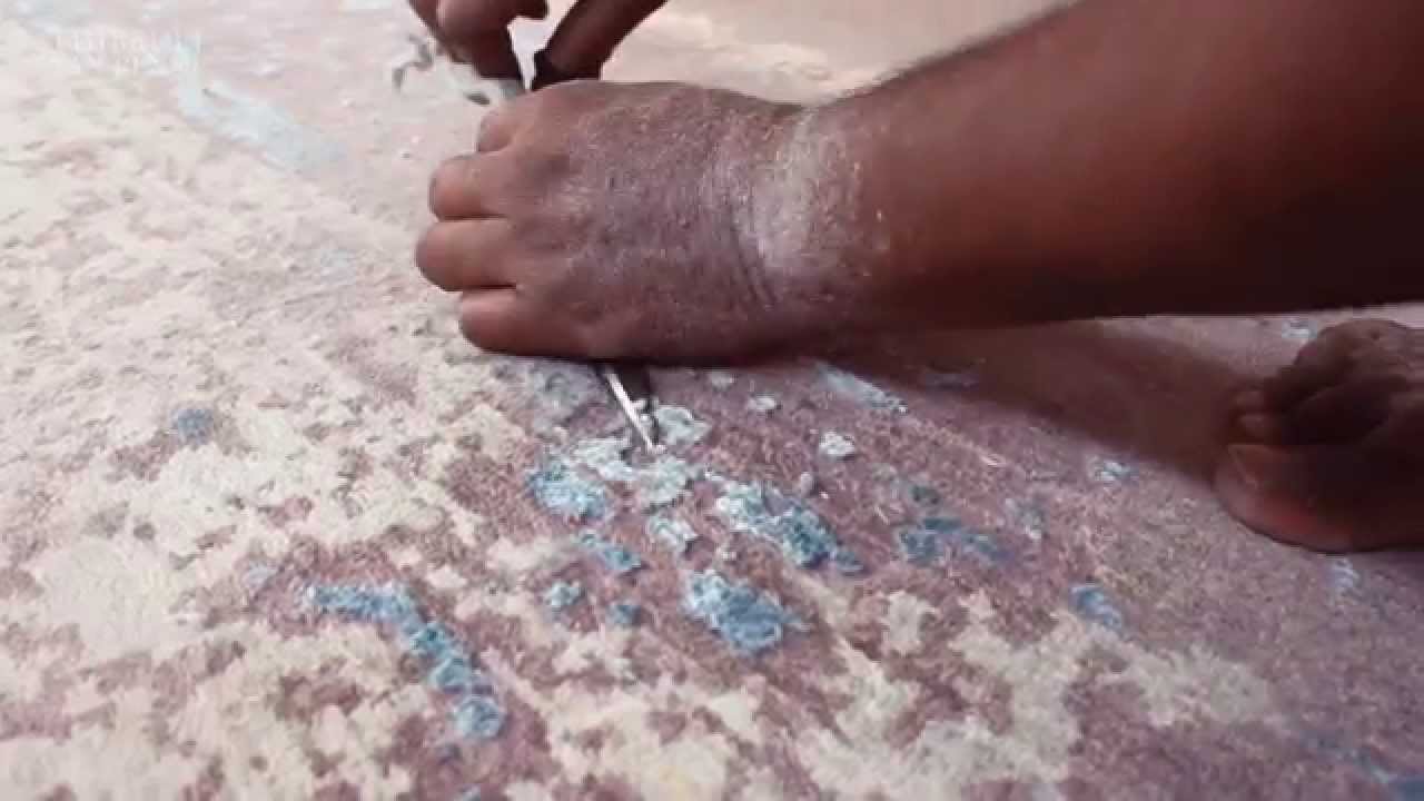 THIBAULT VAN RENNE - Legendary carpets  - a documentary about constant innovation