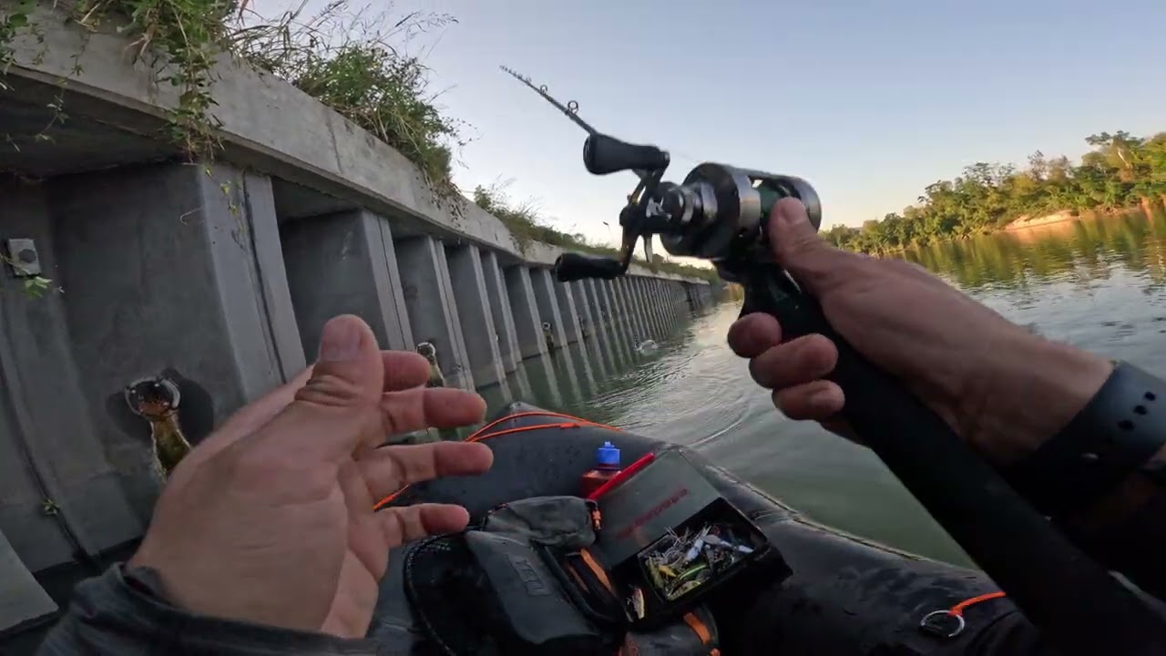 Best Rod for Kayak Fishing? Dobyns Fury vs St. Croix Mojo Bass Budget Friendly Rod Battle USA!!