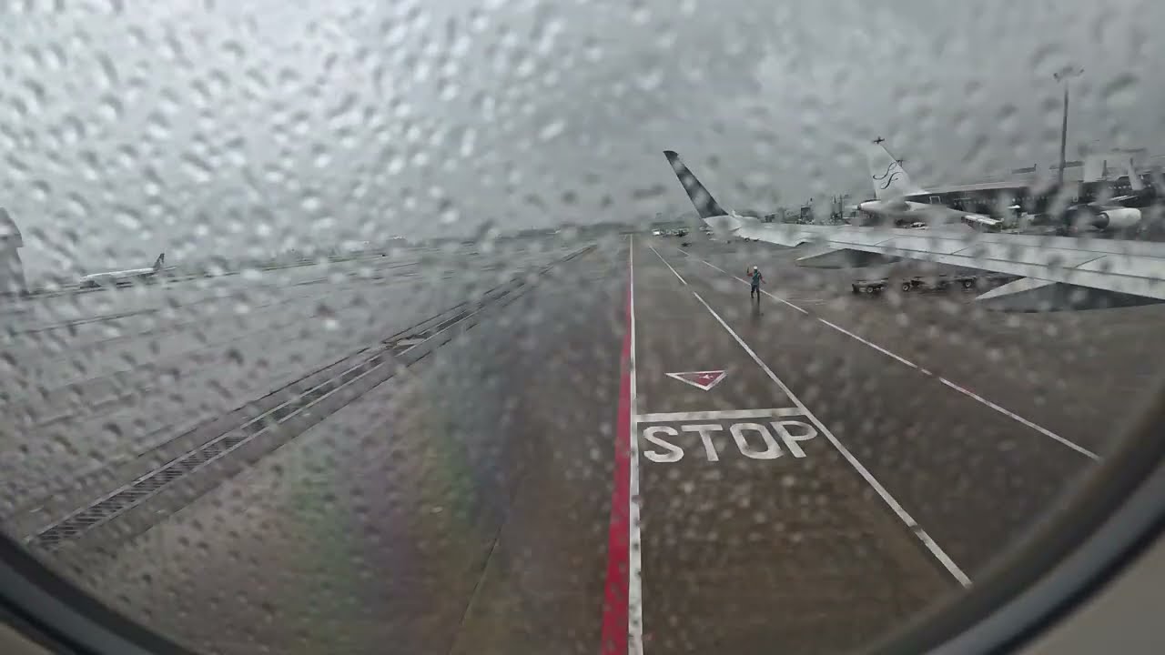 離陸を機内から４Kで撮影『スターフライヤー(SFJ)』羽田空港