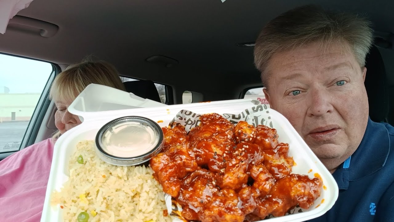 Мы попробовали Rice N Go в Кливленде, штат Теннесси.