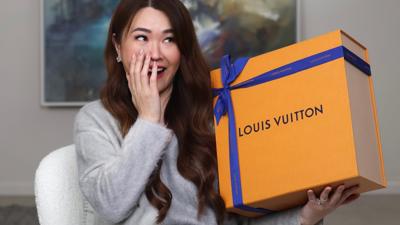 FINALLY! My First Louis Vuitton Bag in 3 Years! Plus Huge RTW Haul from LV, DIOR, GUCCI ft Fabrique