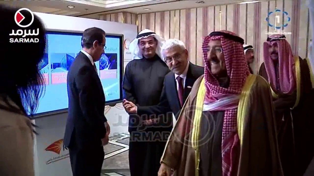 وصول سمو الأمير الشيخ صباح الأحمد إلى مسرح قصر بيان لحضور حفل جوائز مؤسسة الكويت للتقدم العلمي