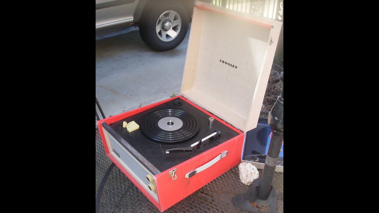 Проигрыватель пластинок Crosley Dansette...Очередная дорогая ерунда.