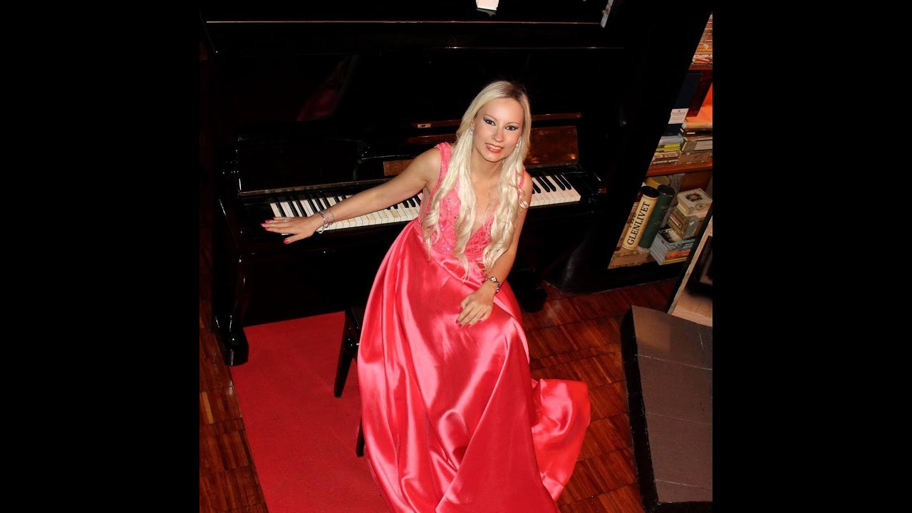Dominika Zamara - About music, dreams, Carnegie Hall