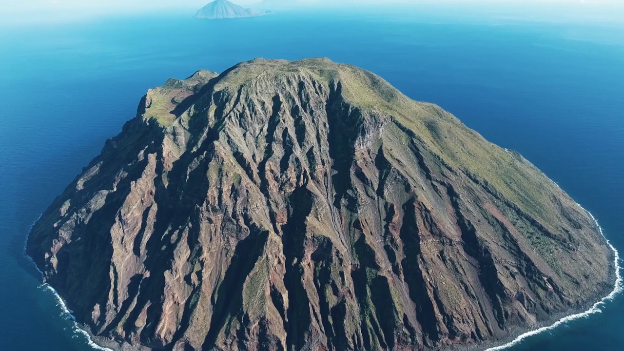 Welcome to the Aeolian Islands